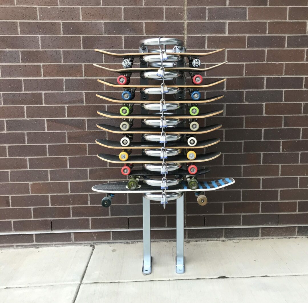skateboard security rack - Spartan